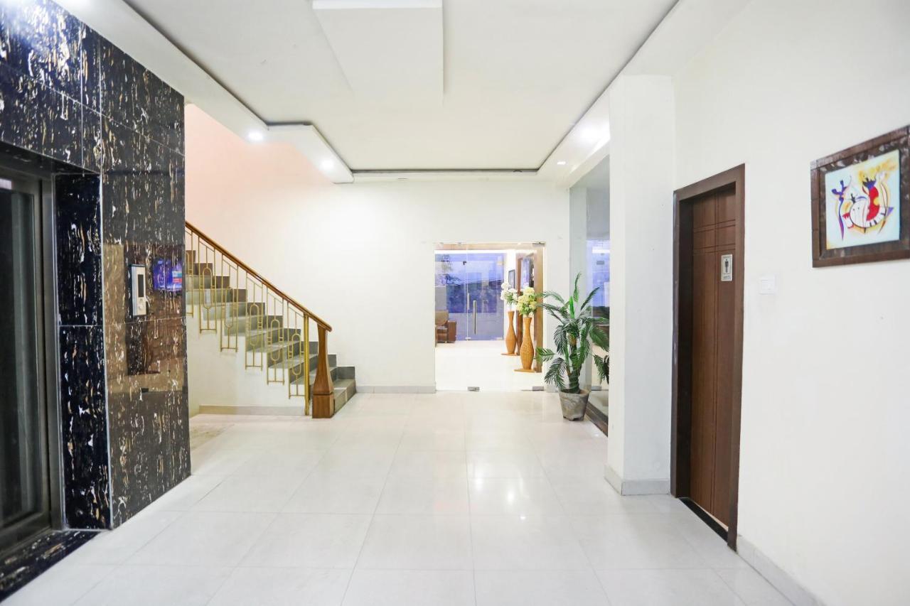 Hotel Zion Inn Varanasi Esterno foto