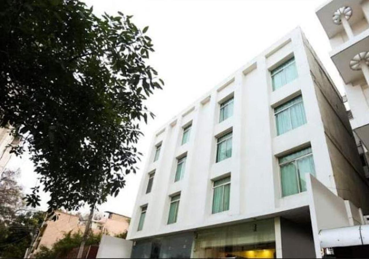 Hotel Zion Inn Varanasi Esterno foto