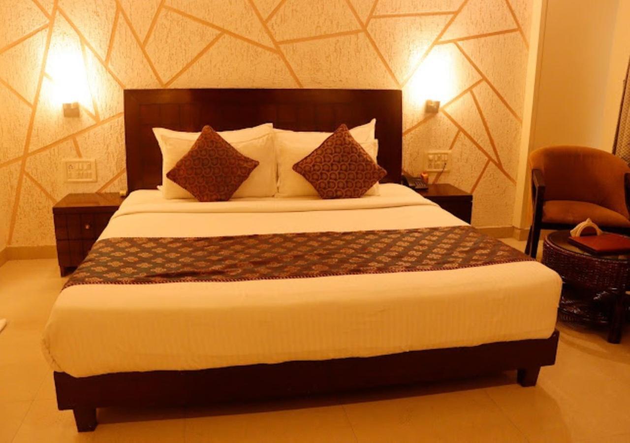 Hotel Zion Inn Varanasi Esterno foto