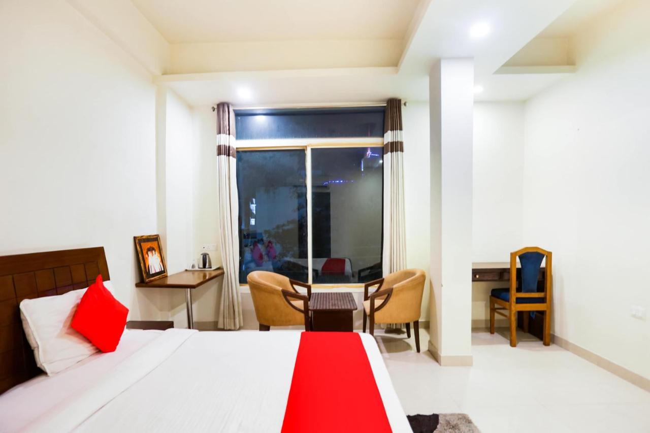 Hotel Zion Inn Varanasi Esterno foto