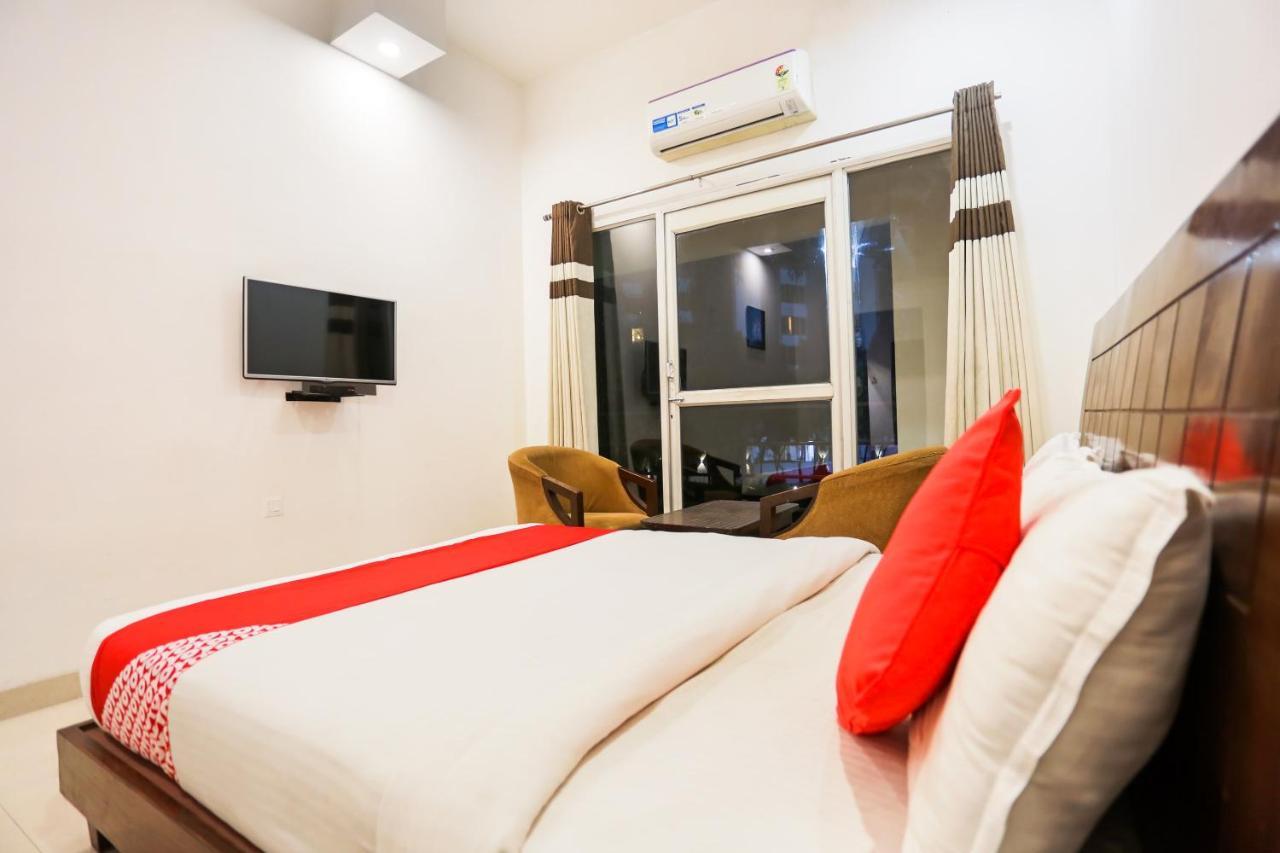 Hotel Zion Inn Varanasi Esterno foto