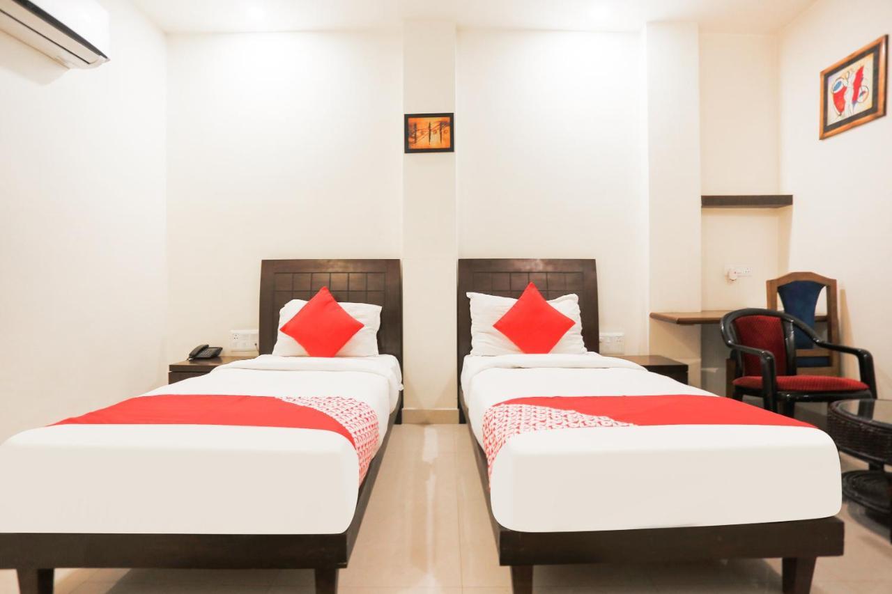 Hotel Zion Inn Varanasi Esterno foto